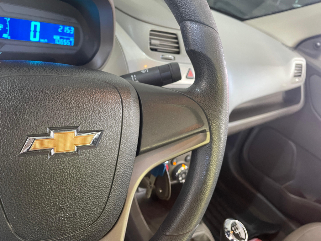 Chevrolet Cobalt Prata