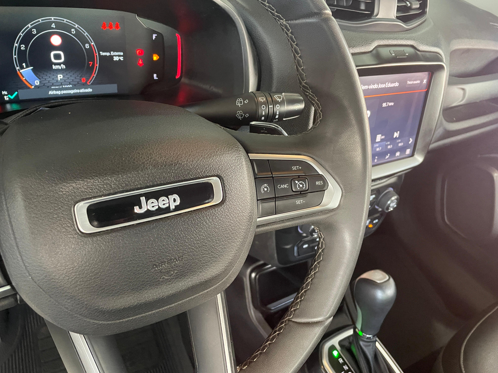 Jeep Renegade Prata