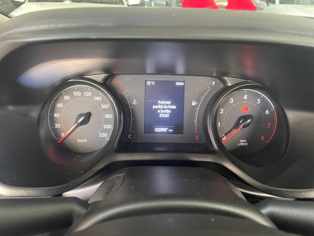 Fiat FASTBACK Cinza