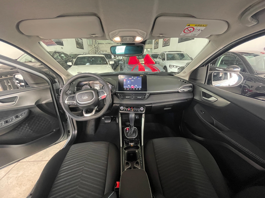 Fiat FASTBACK Cinza