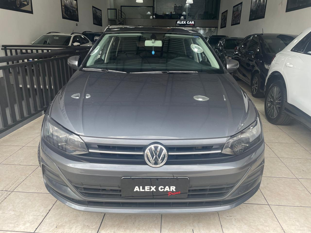 Volkswagen Virtus Cinza