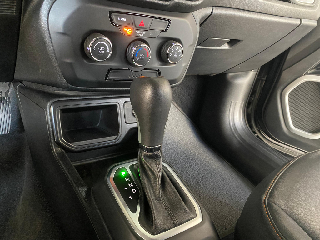 Jeep Renegade Preto