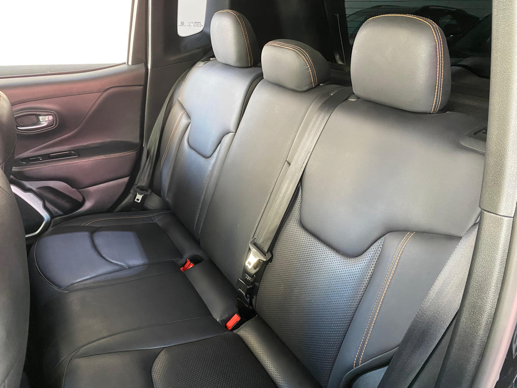 Jeep Renegade Preto
