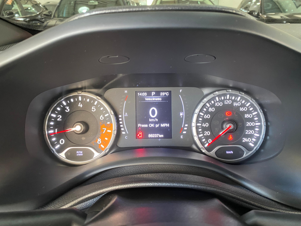 Jeep Renegade Preto