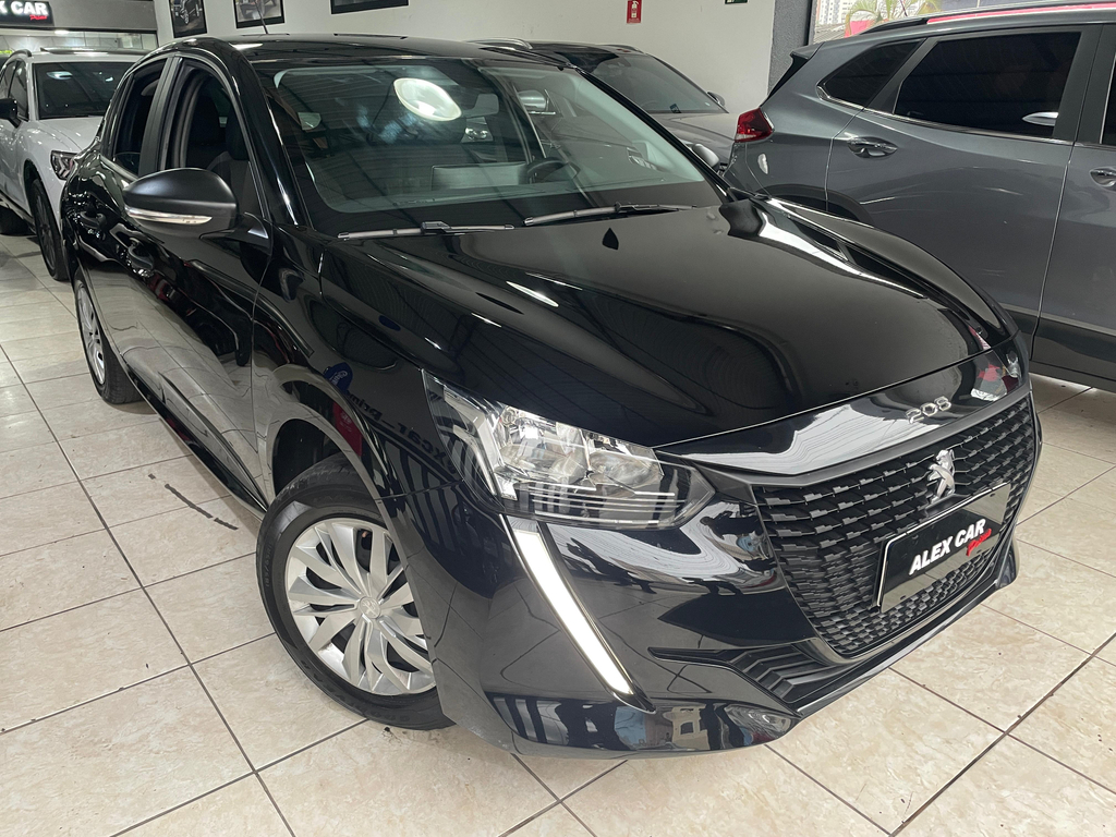 Peugeot 208 Preto