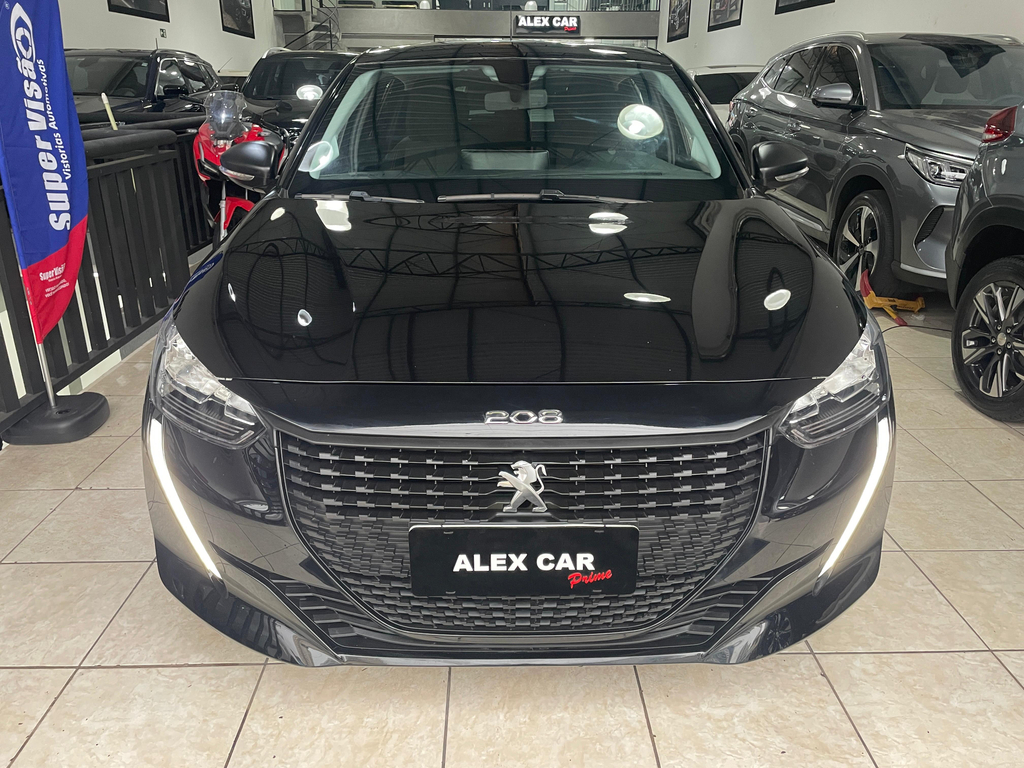 Peugeot 208 Preto