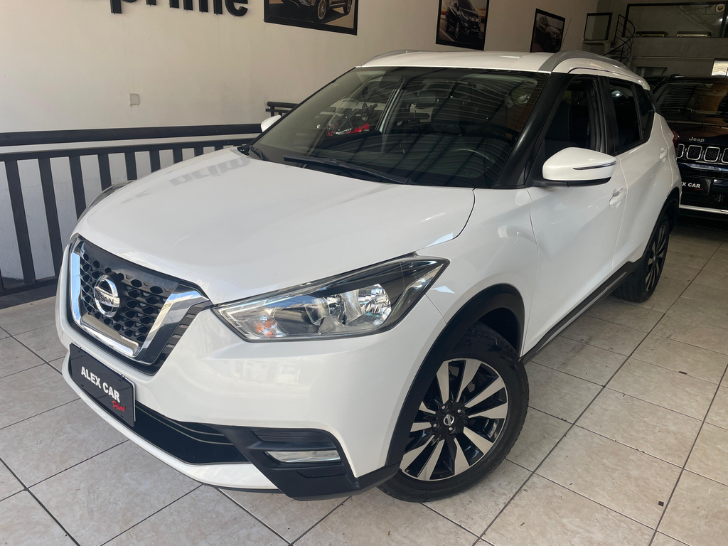Nissan Kicks Branco