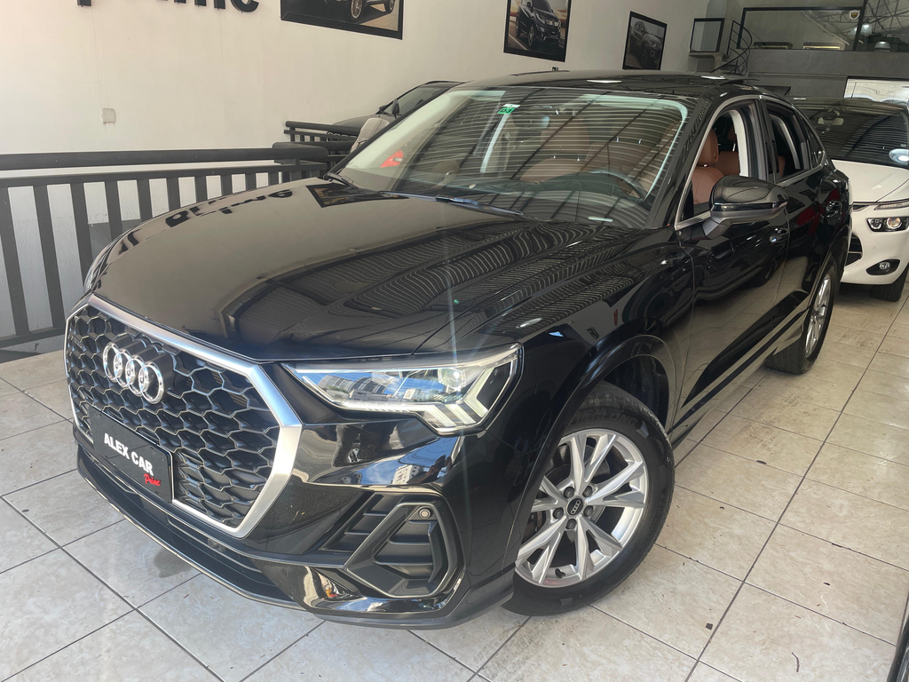 Audi Q3 Preto