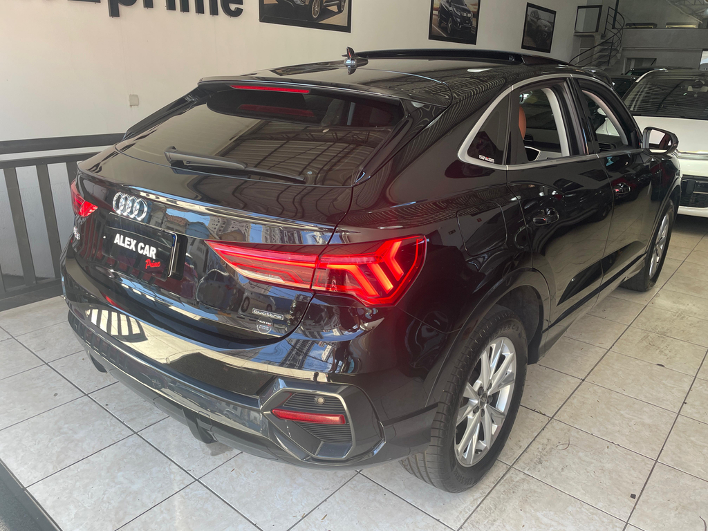 Audi Q3 Preto