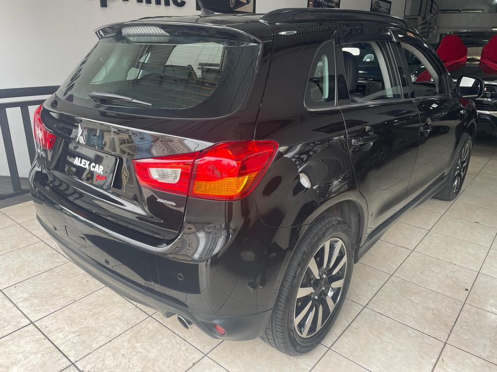 Mitsubishi ASX Preto