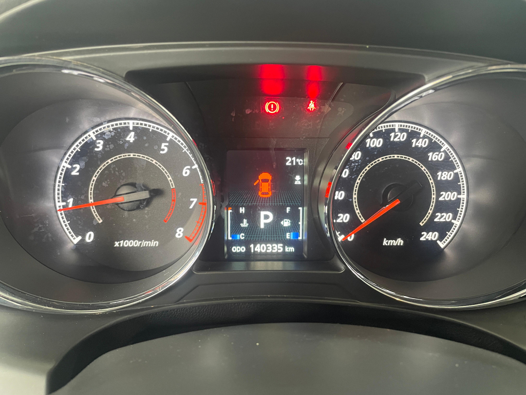 Mitsubishi ASX Preto