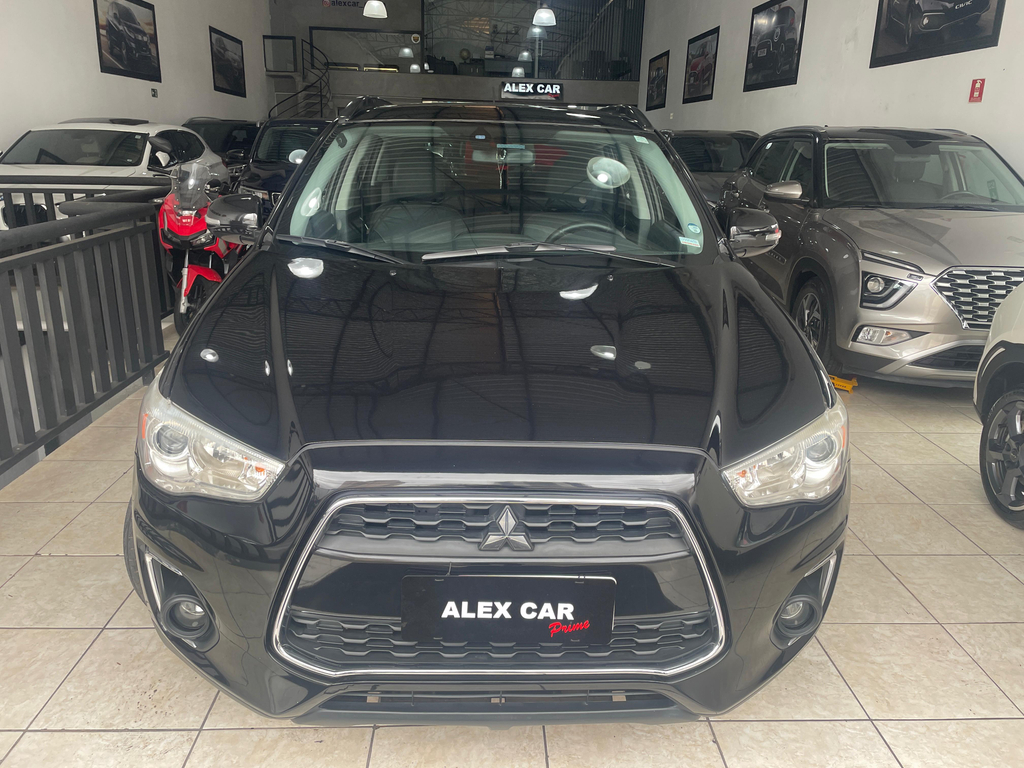 Mitsubishi ASX Preto