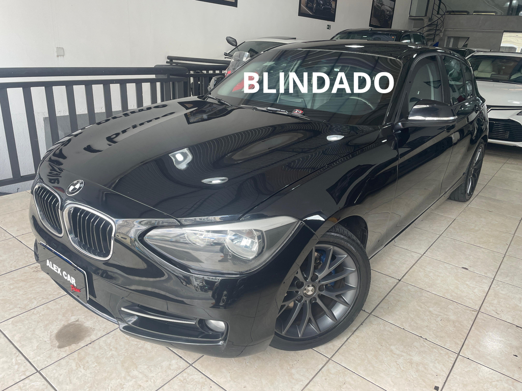 BMW 118i Preto
