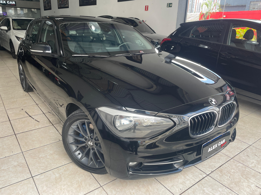BMW 118i Preto