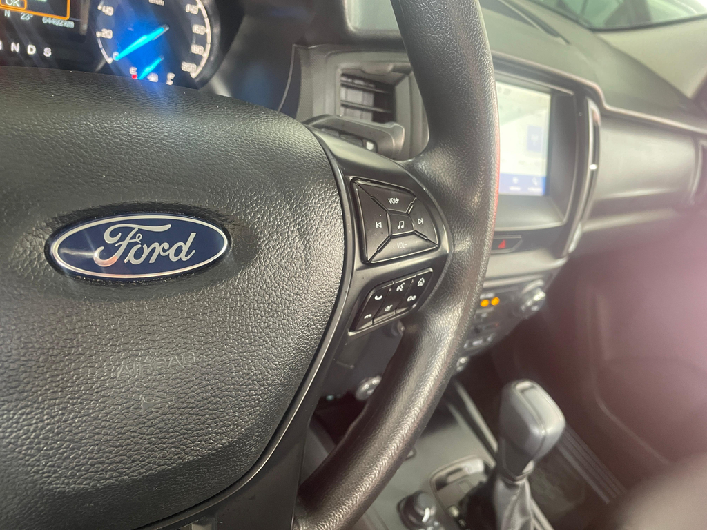 Ford Ranger (Cabine Dupla) Cinza