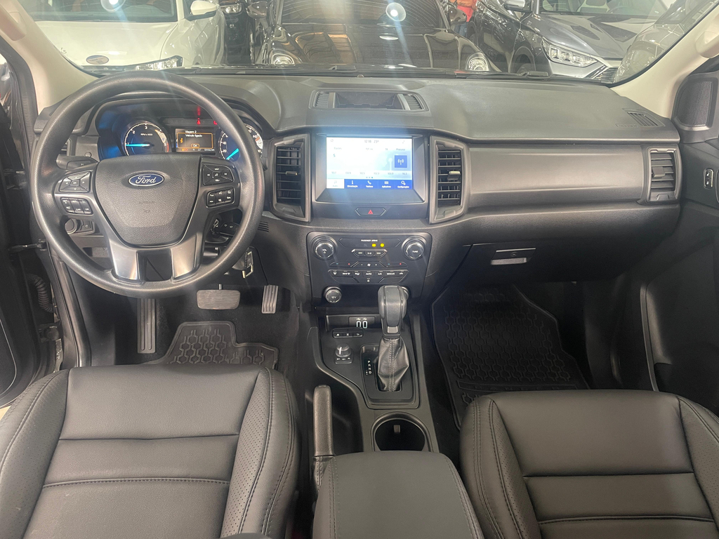 Ford Ranger (Cabine Dupla) Cinza