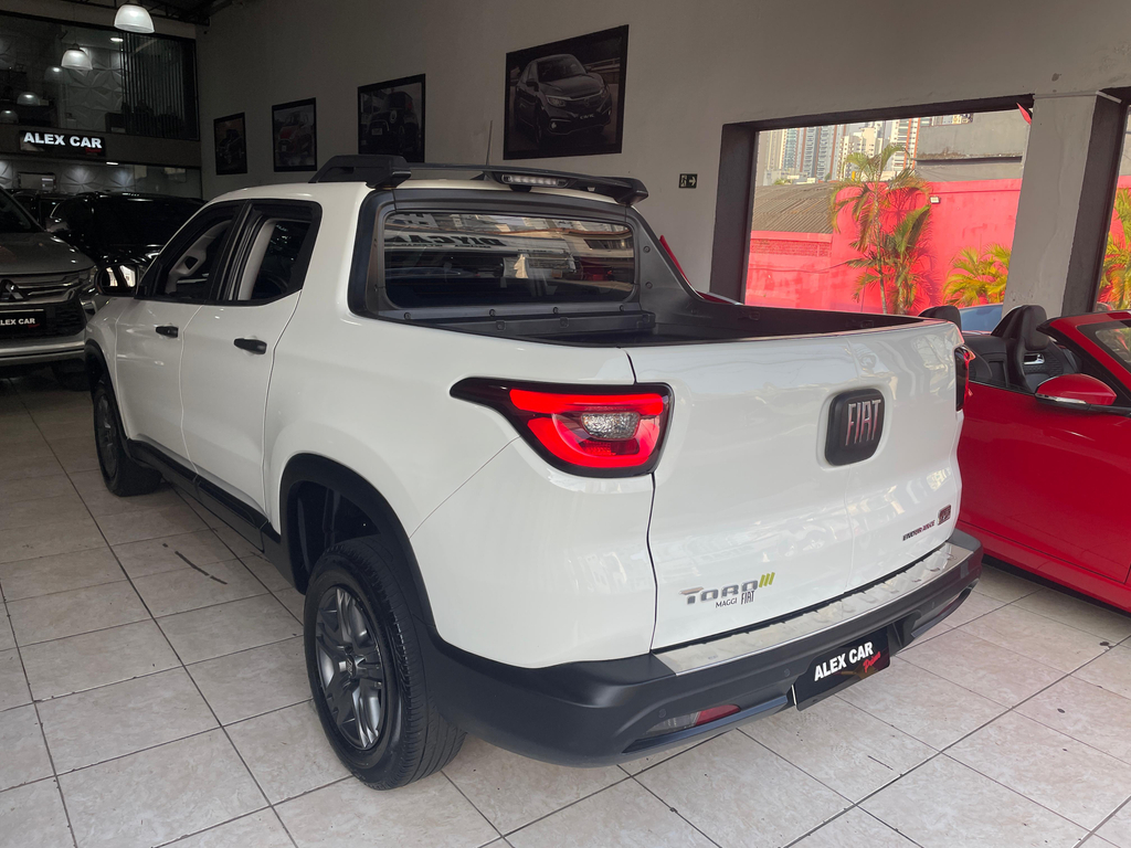 Fiat Toro Branco