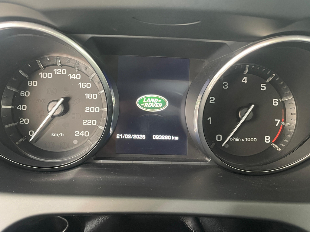 Land Rover Discovery Sport Preto