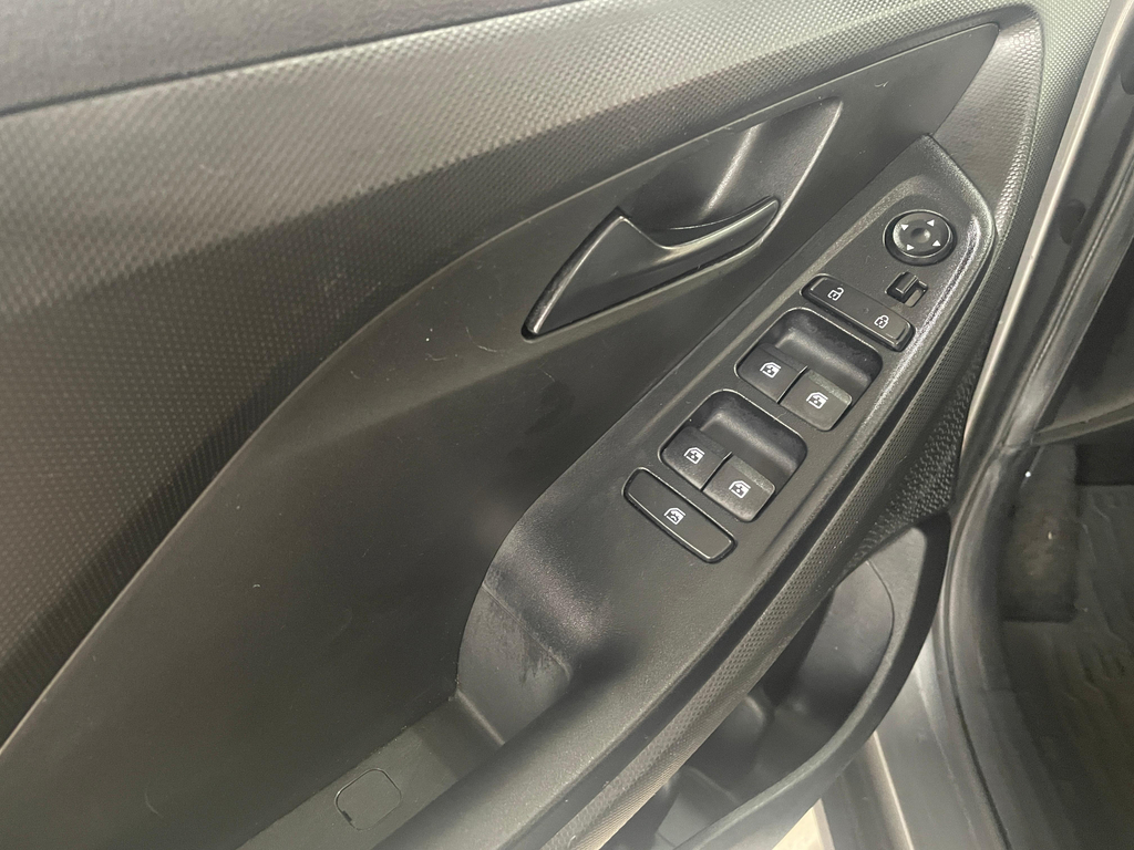 Hyundai Creta Cinza