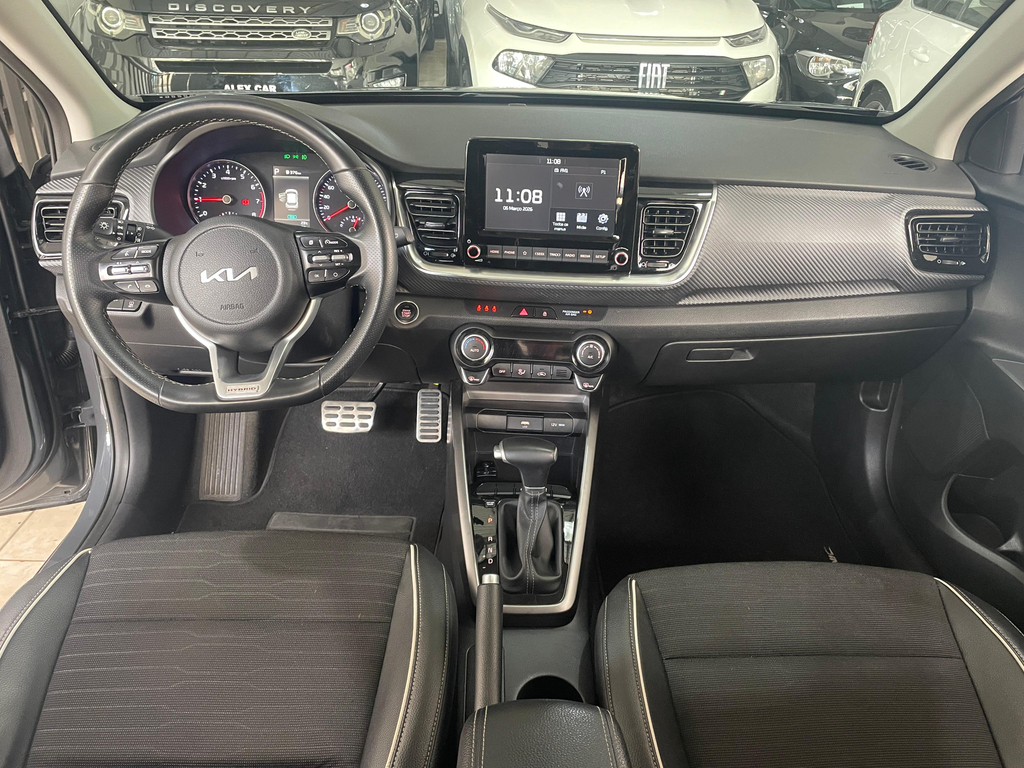 Kia Stonic Cinza