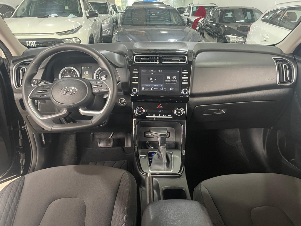 Hyundai Creta Preto
