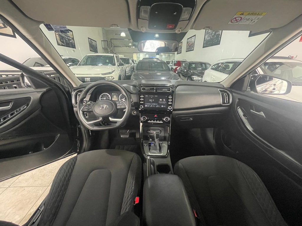 Hyundai Creta Preto