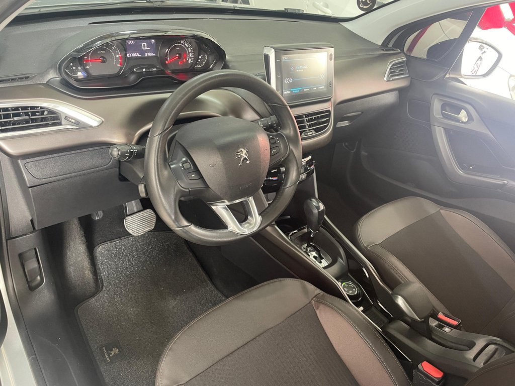 Peugeot 2008 Prata
