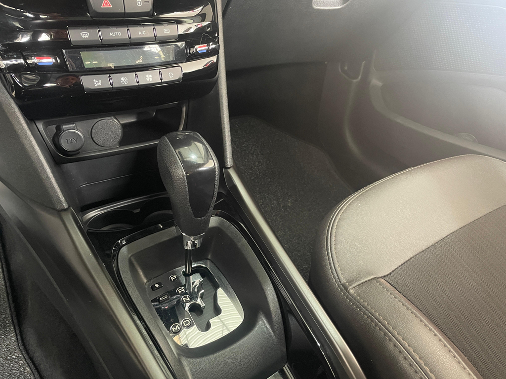 Peugeot 2008 Prata
