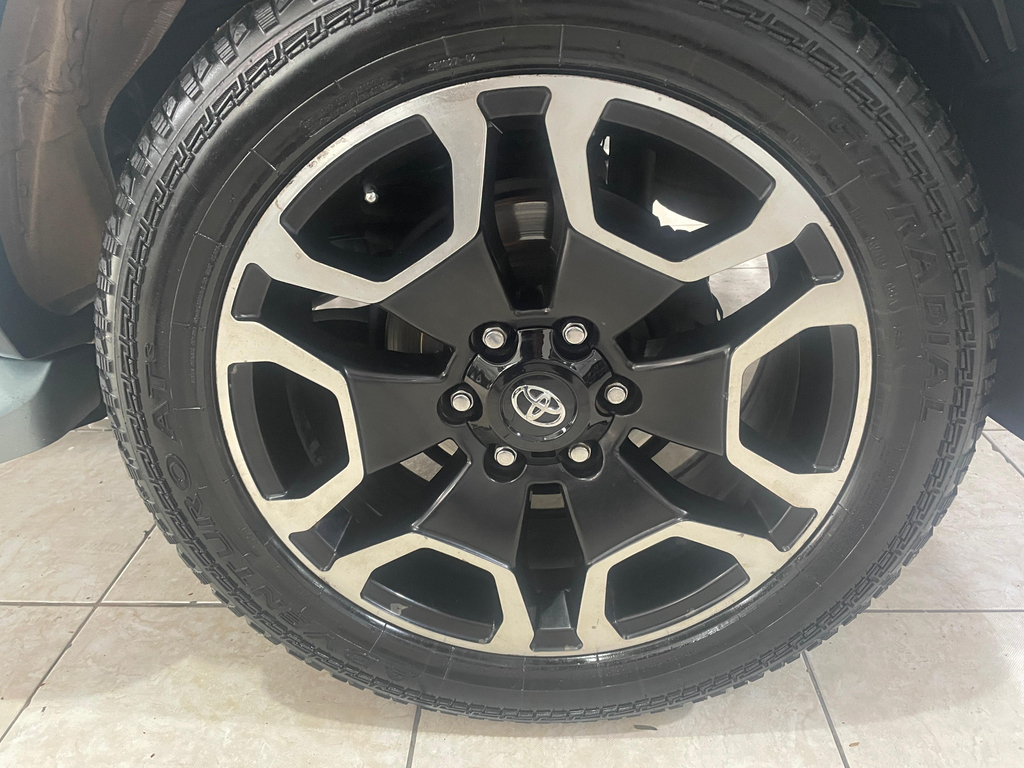 Toyota Hilux SW4 Branco