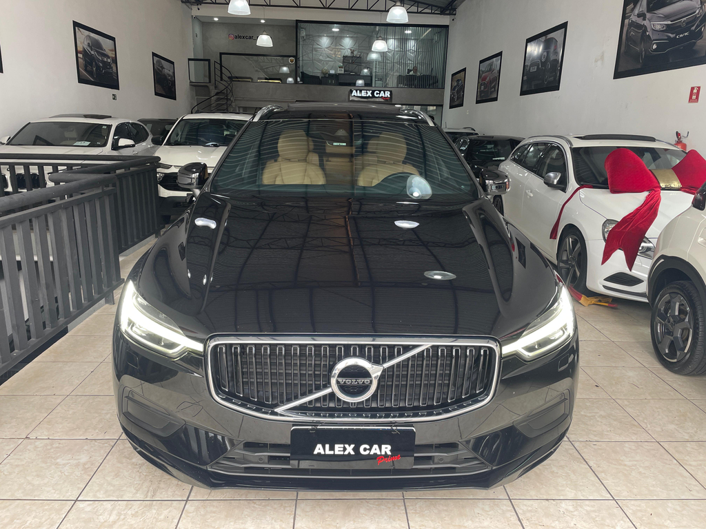 Volvo XC60 Preto