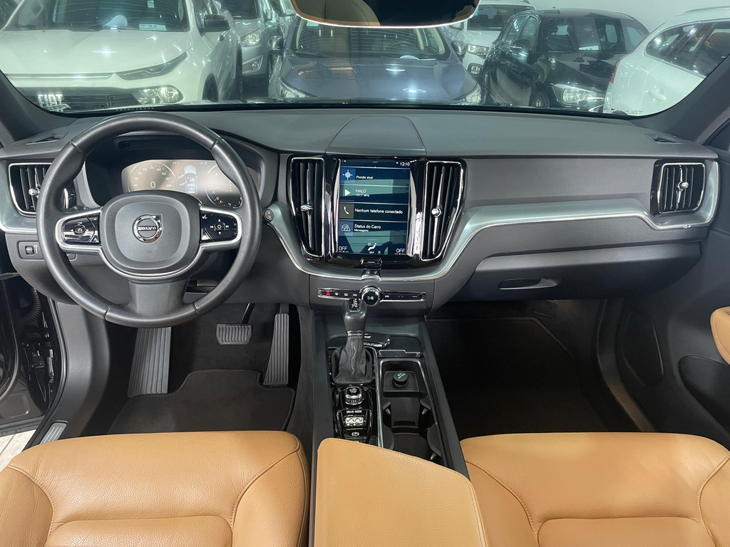 Volvo XC60 Preto