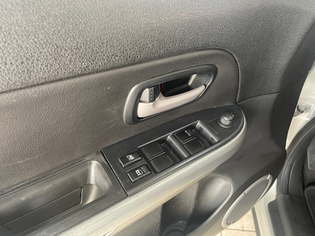 Suzuki Grand Vitara Prata