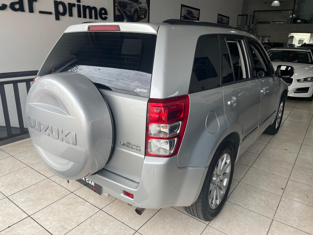 Suzuki Grand Vitara Prata