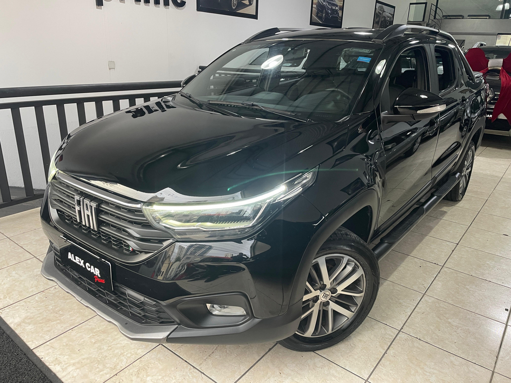 Fiat Strada Preto