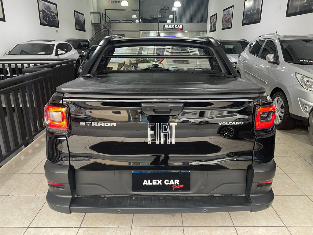 Fiat Strada Preto