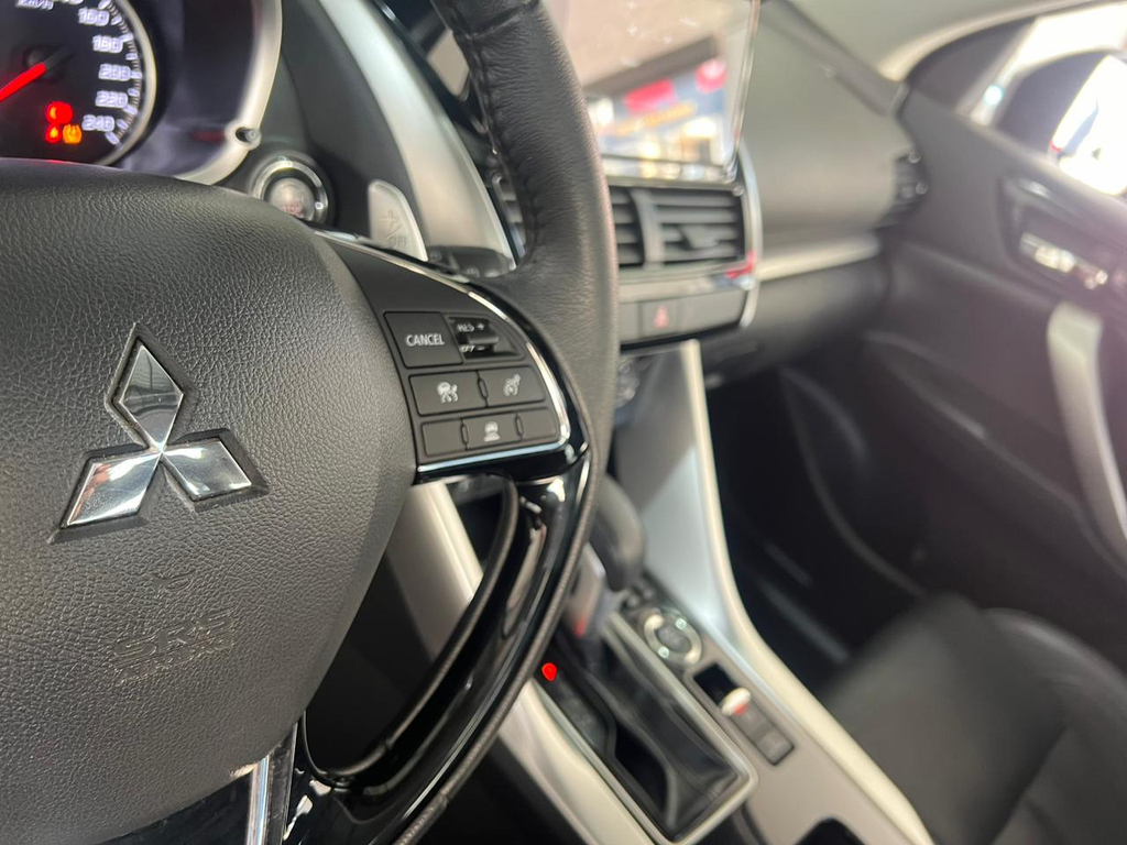 Mitsubishi Eclipse Cross Prata