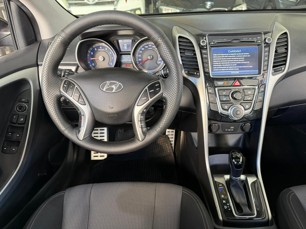 Hyundai i30 Preto