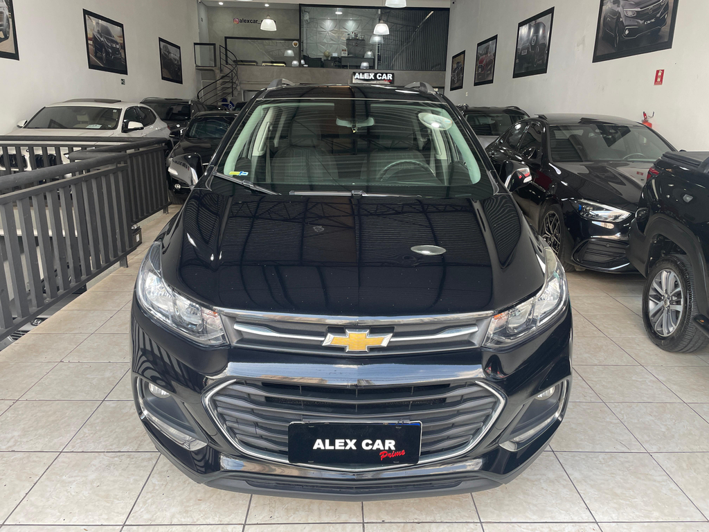 Chevrolet Tracker Preto