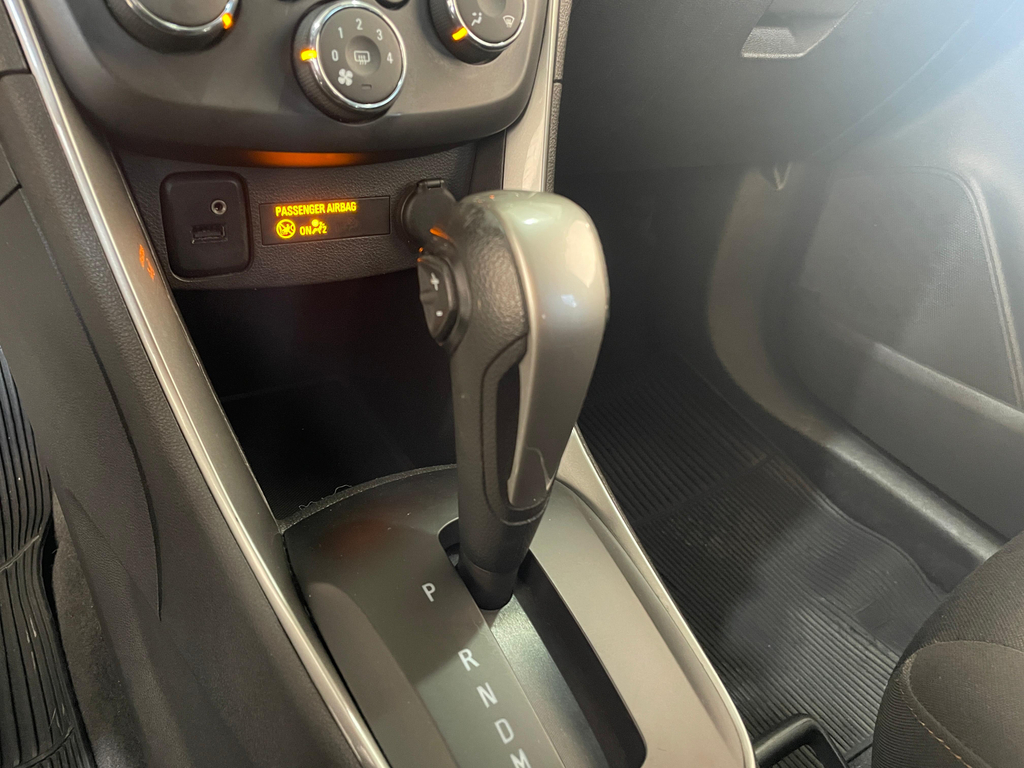Chevrolet Tracker Preto