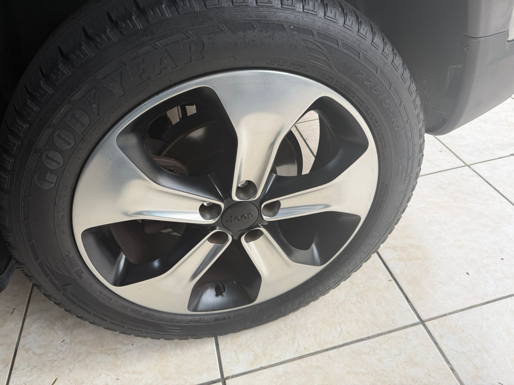 Jeep Compass Prata