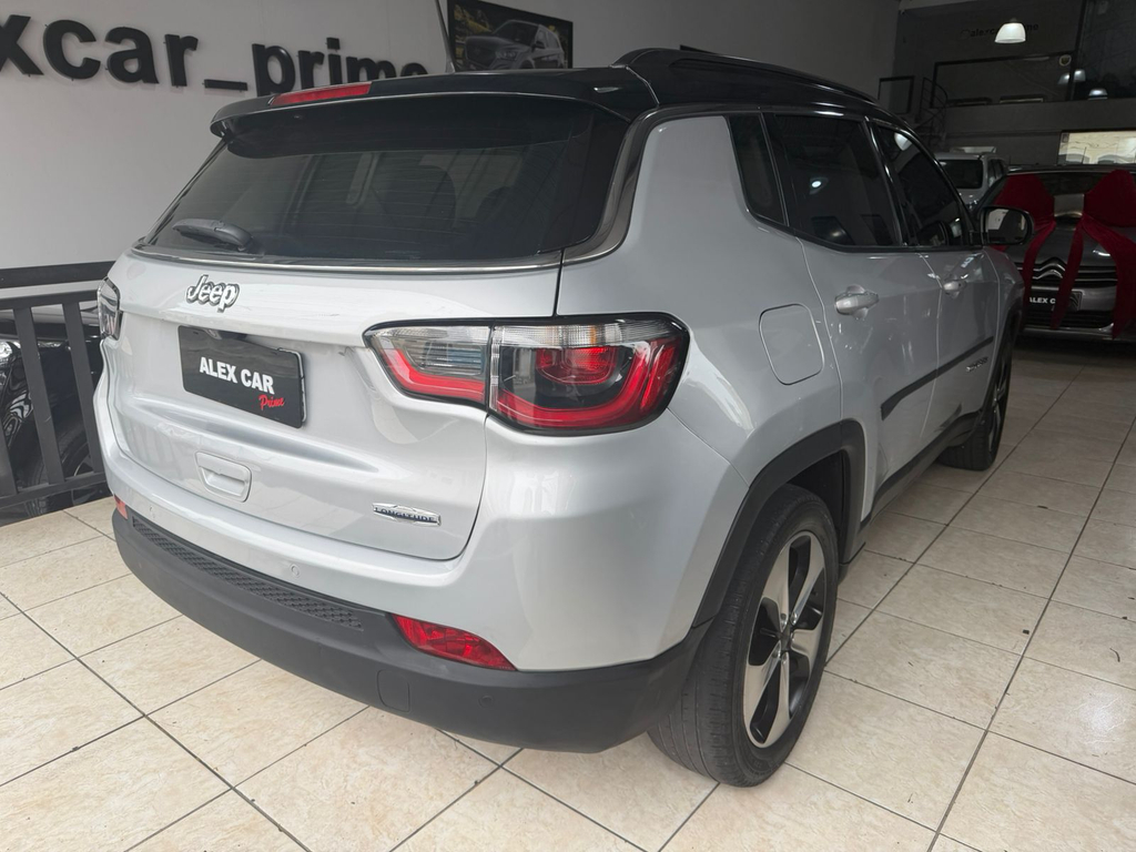 Jeep Compass Prata