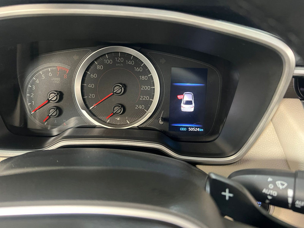 Toyota Corolla Altis Prata