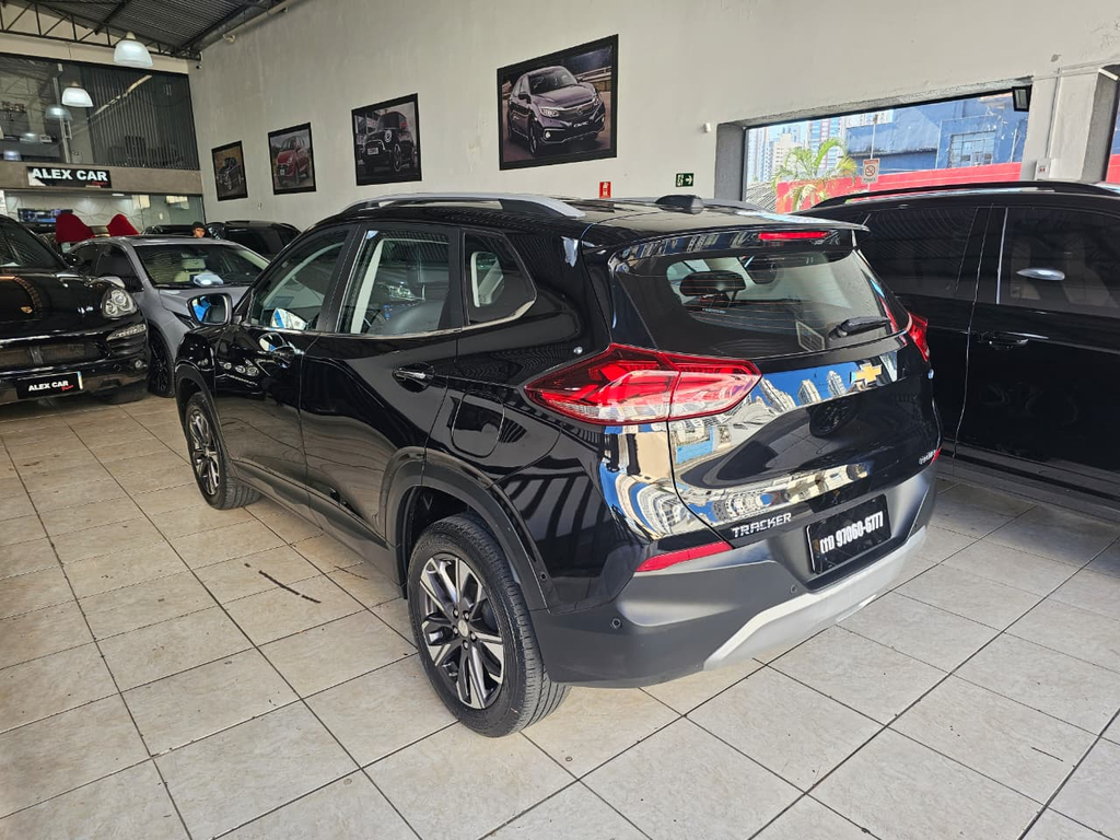 Chevrolet Tracker Preto