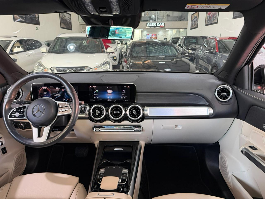 Mercedes Benz GLB 200 Preto