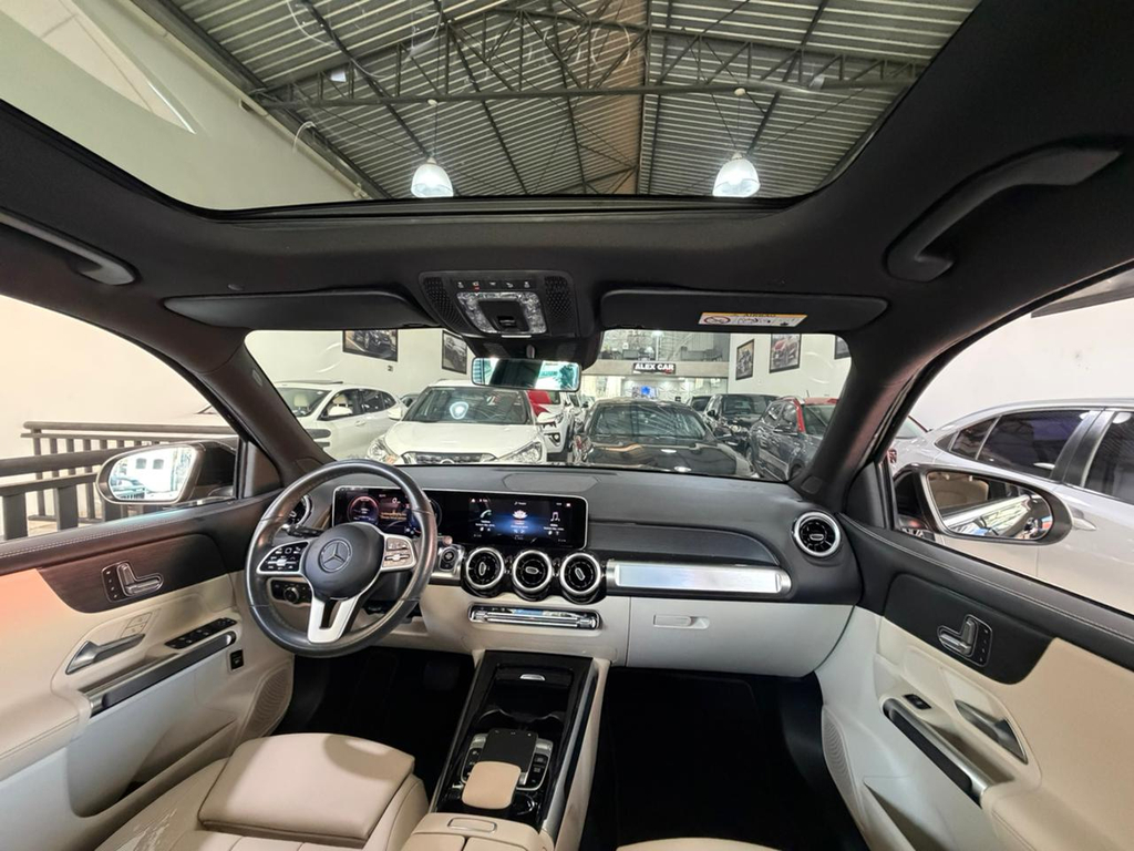 Mercedes Benz GLB 200 Preto