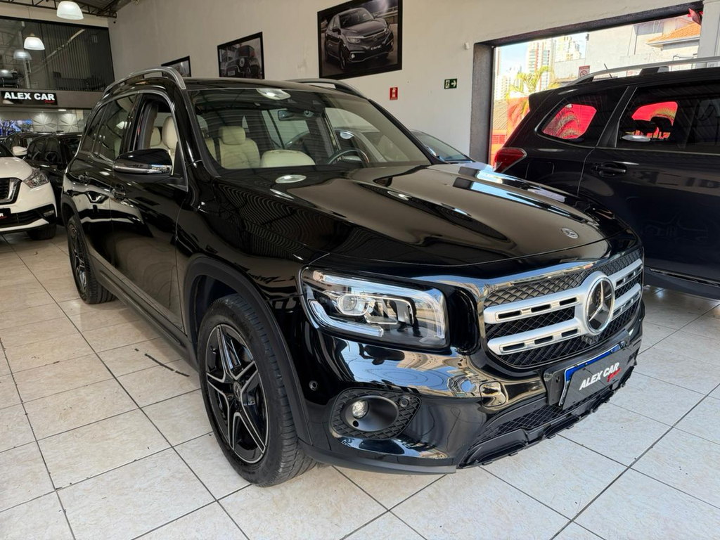 Mercedes Benz GLB 200 Preto