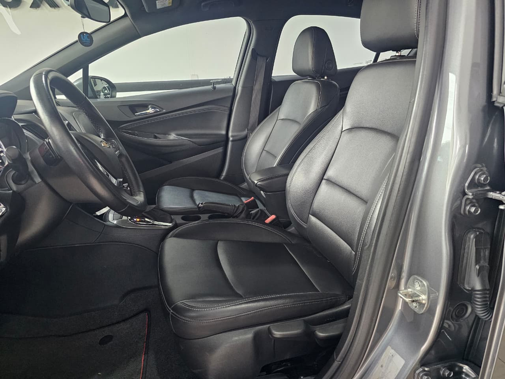 Chevrolet Cruze Cinza