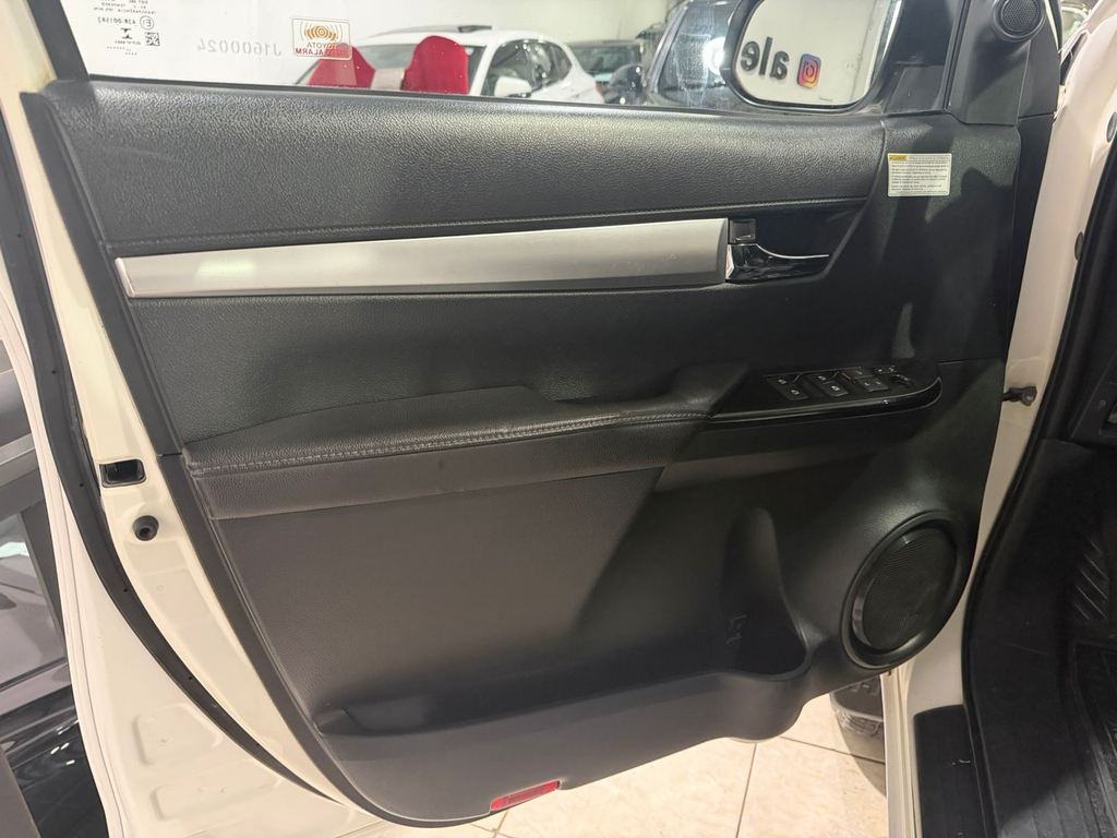 Toyota Hilux Cabine Dupla Branco