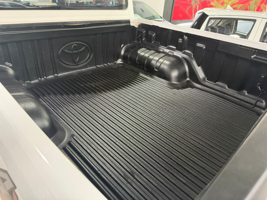 Toyota Hilux Cabine Dupla Branco
