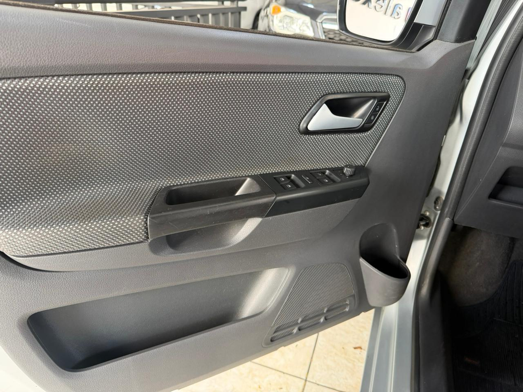 Volkswagen Fox Prata